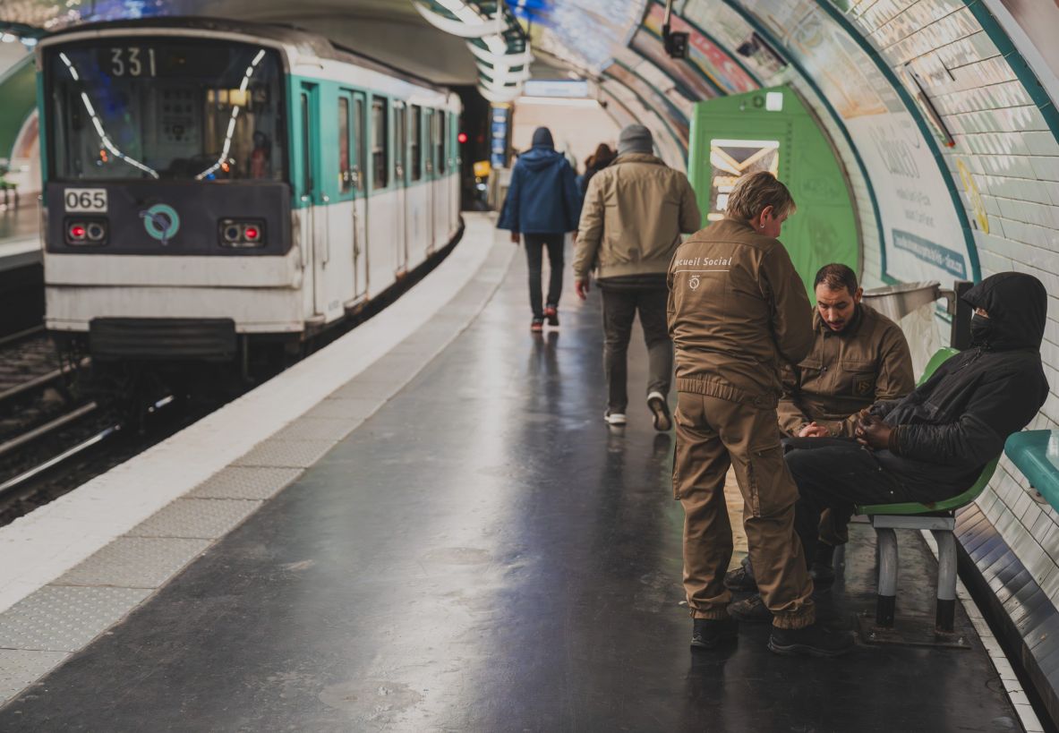 Visuel Recueil social : venir en aide aux sans-abris