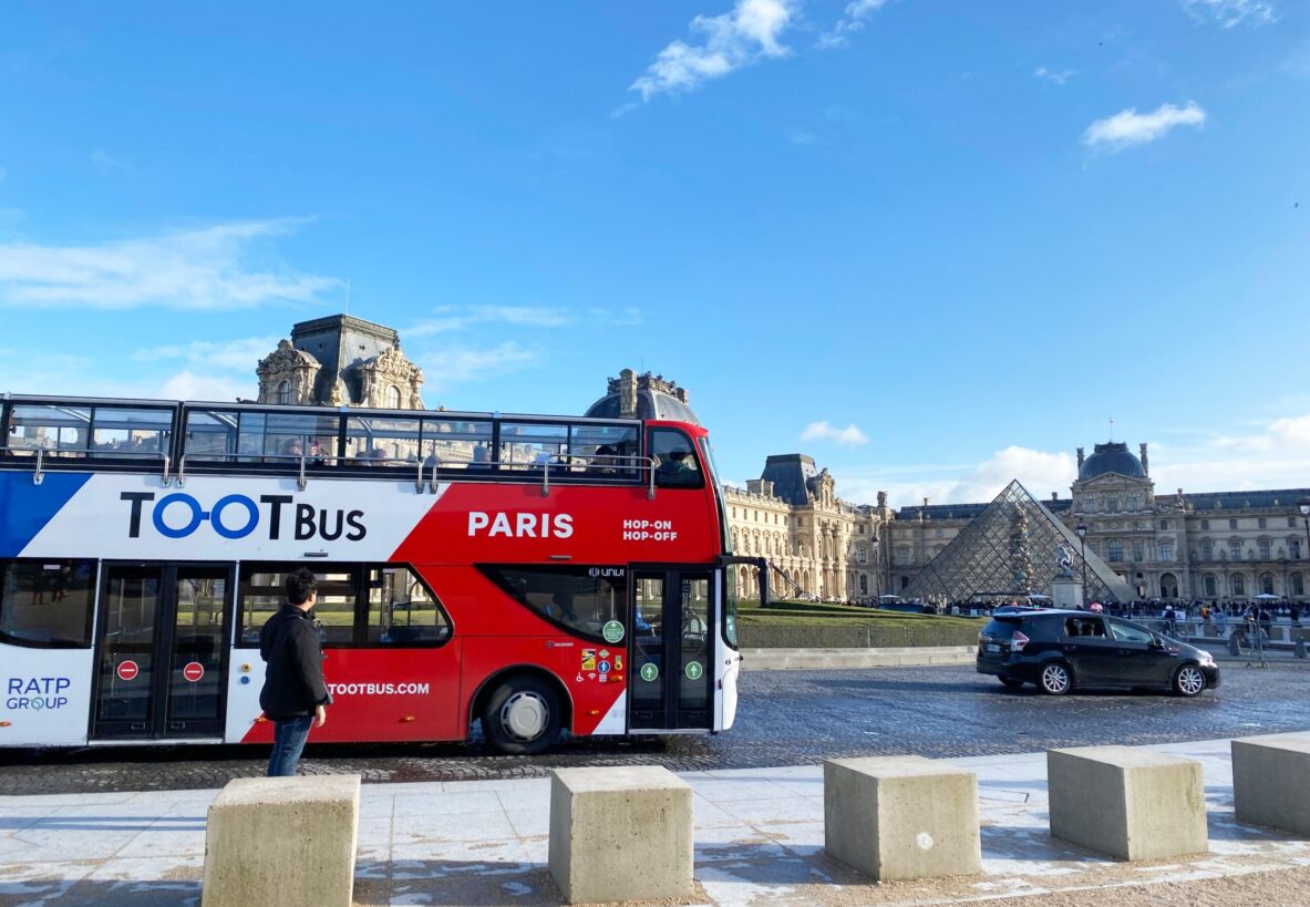 Visuel Est-ce que la RATP propose un service de bus touristique ?