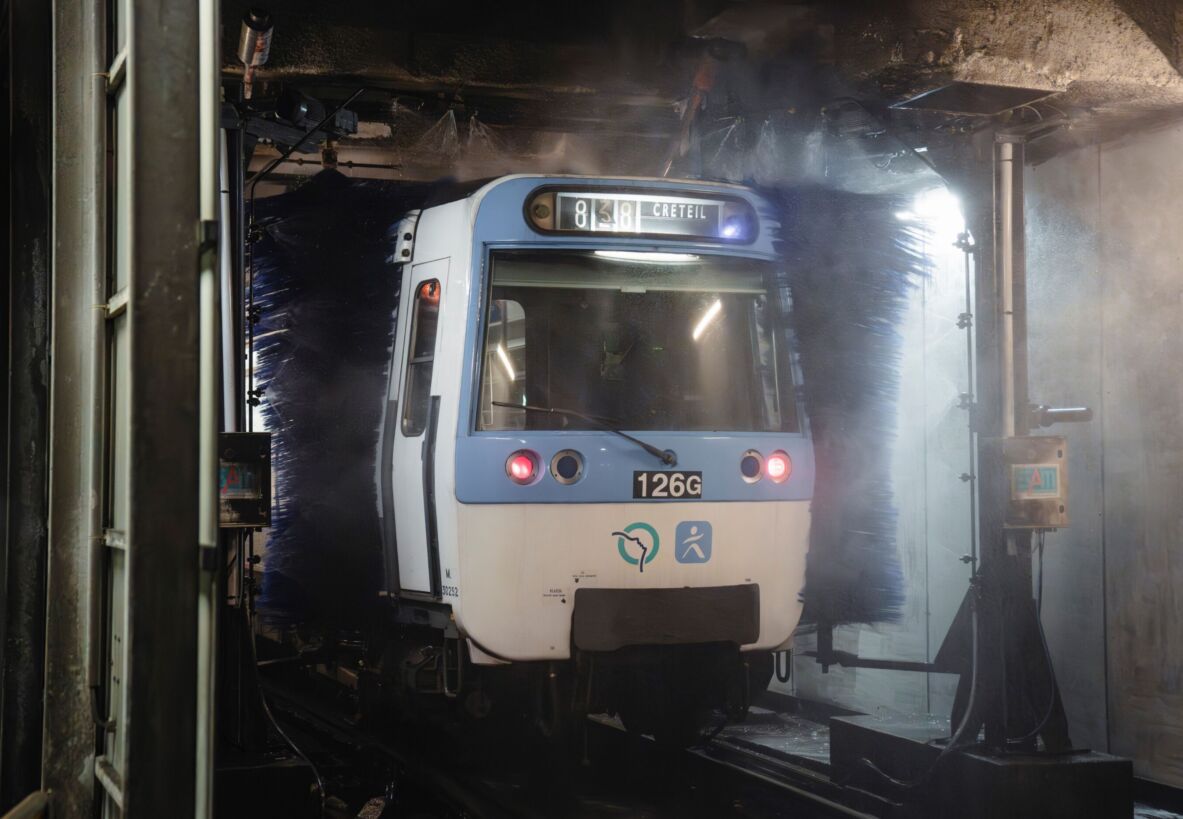 Visuel Comment s’effectue le nettoyage des métros à la RATP ?