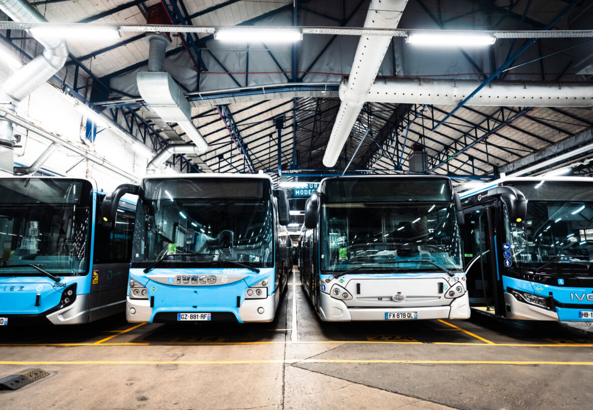 Visuel En tant que machiniste-receveur vers qui puis-je me tourner pour des questions dans le cadre de la bascule bus ?