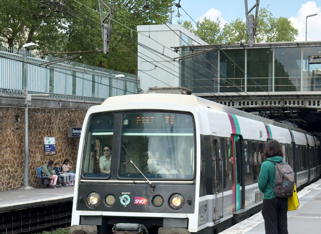 Visuel J&rsquo;habite à Antony, quelles sont les solutions de remplacement possibles pour rejoindre Châtelet lors des fermetures du RER B à l’été 2026 ?