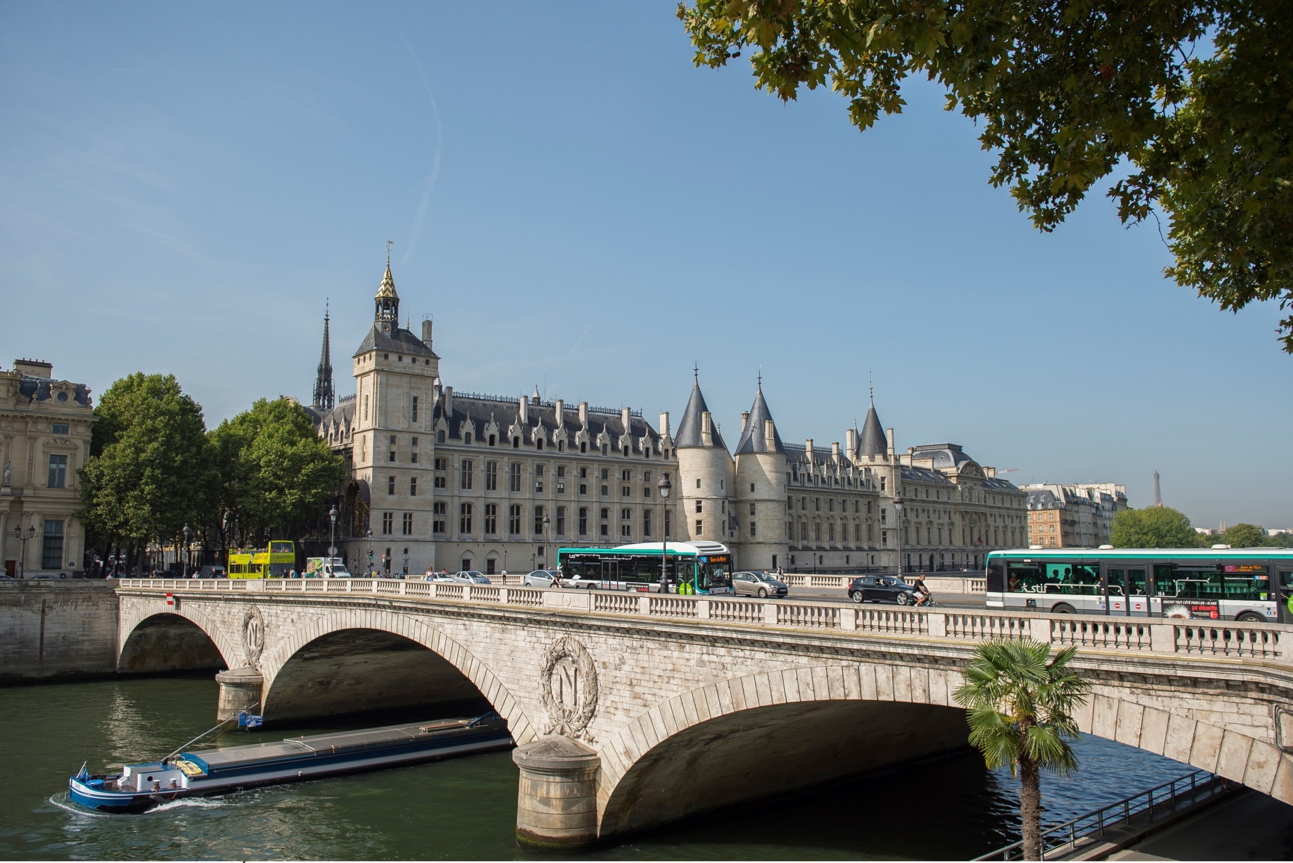 Visuel À Londres, TFL* gère des navettes fluviales. Pourquoi la RATP ne le fait-elle pas à Paris ?