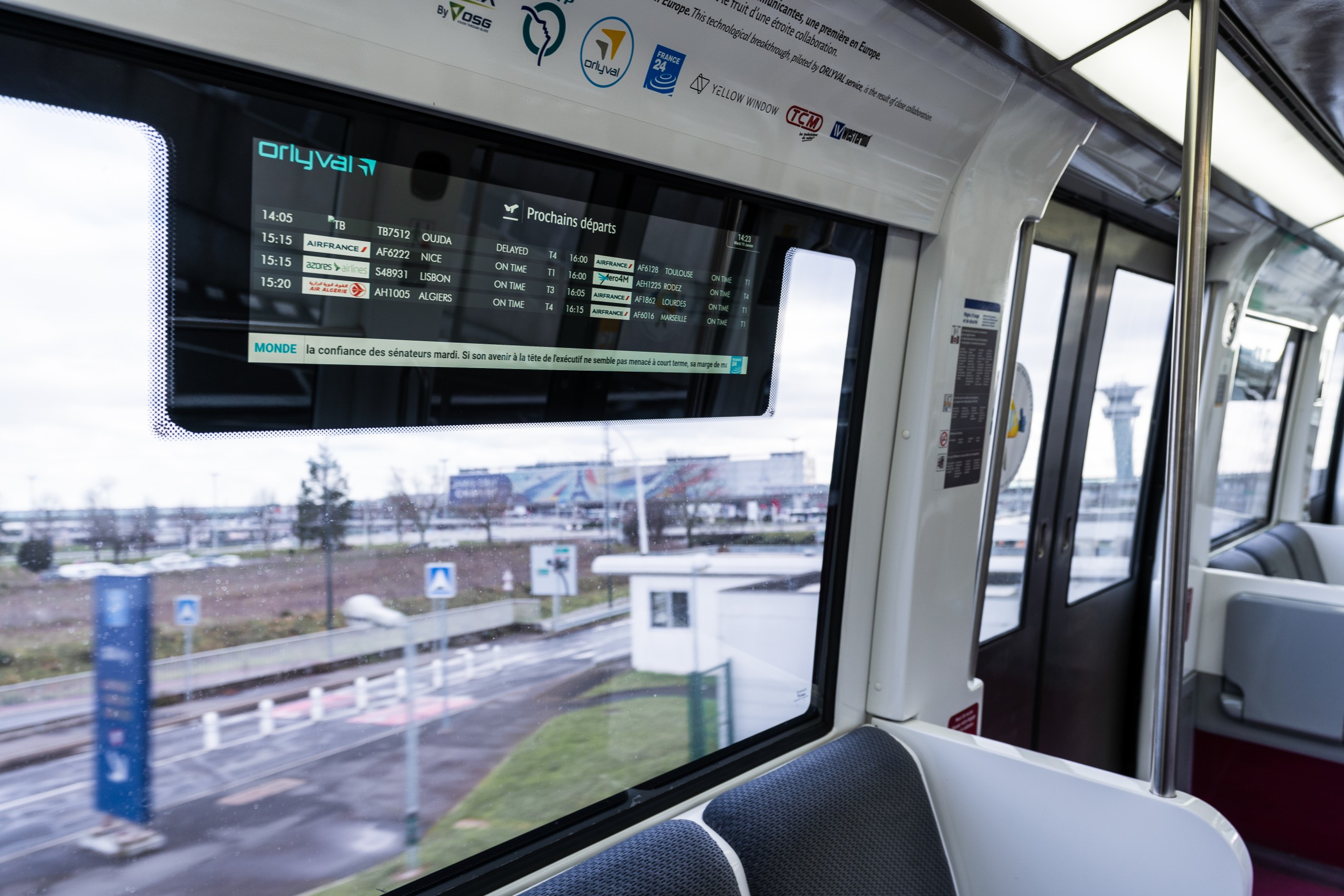 Visuel Pourquoi les vitres des trains d’Orlyval sont-elles intelligentes ?